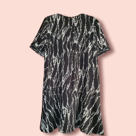 Whistles Black/white simone shift dress.Abstract marble Print Size 12BNWT - Picture 2 of 4